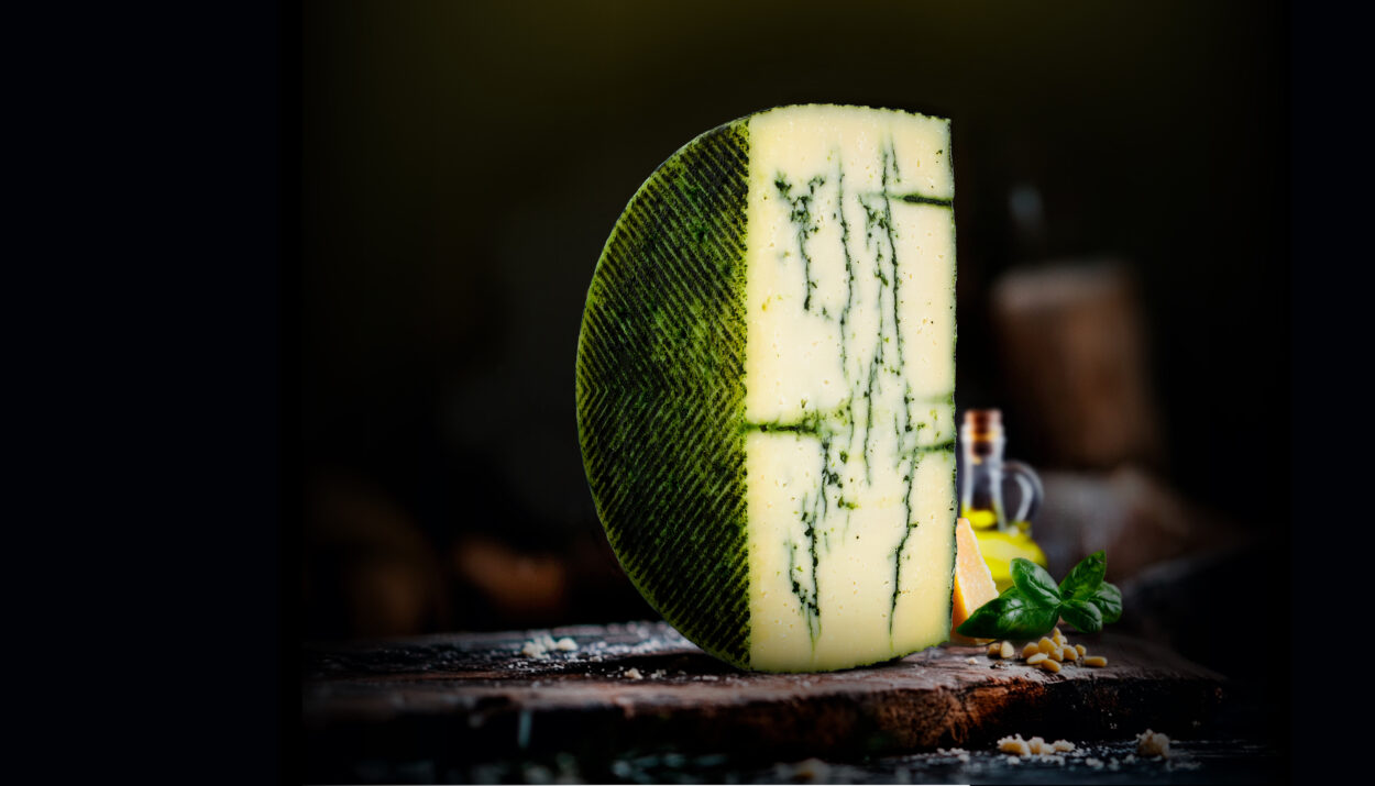 “Della Mamma” no es solo un queso, es una experiencia: la de saborear Italia sin moverse de casa, de volver a lo sencillo, a lo hecho con cariño. Ya puedes encontrarlo en nuestra tienda online.