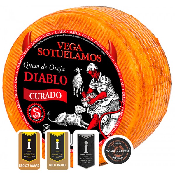 Queso Curado de Oveja con Diablo - 3 kg